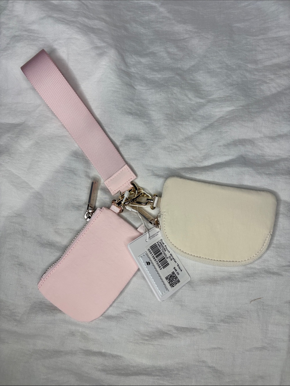 NWT Lululemon Dual Pouch Wristlet Stack
Pink Pearl/Light Ivory/Gold - Picture 2 of 2